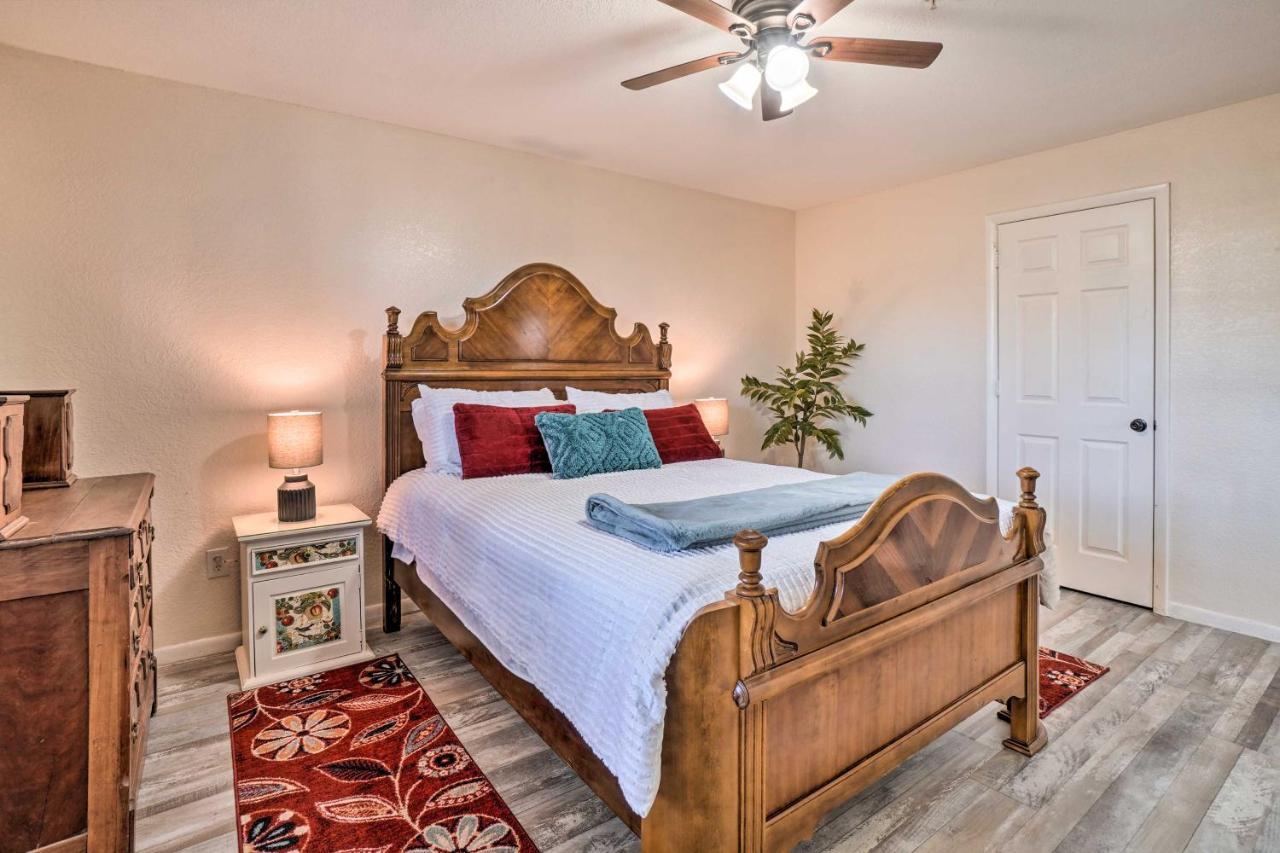 Resort Condo With Pool About 3 Mi To Branson Landing! Exterior photo