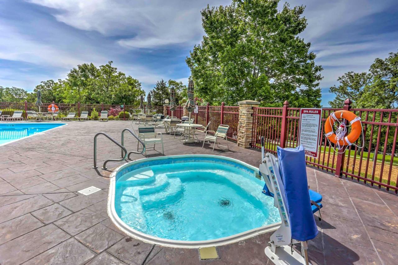 Resort Condo With Pool About 3 Mi To Branson Landing! Exterior photo